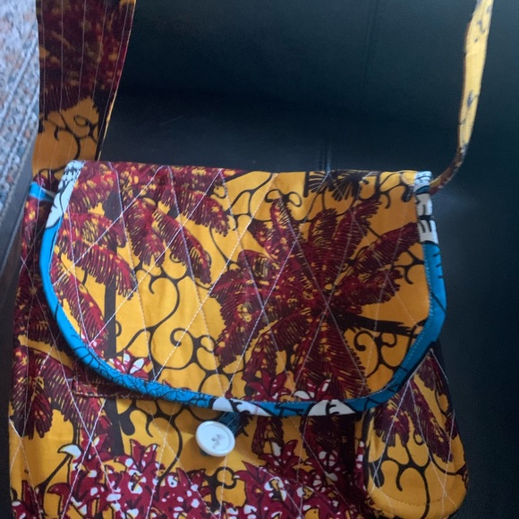 VINTAGE 2009 FLORAL PRINTED SATCHEL/CROSSBODY BAG - Picture 5 of 6